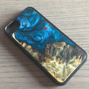 CARVED iPhone 8 Wood+Resin Phone Case